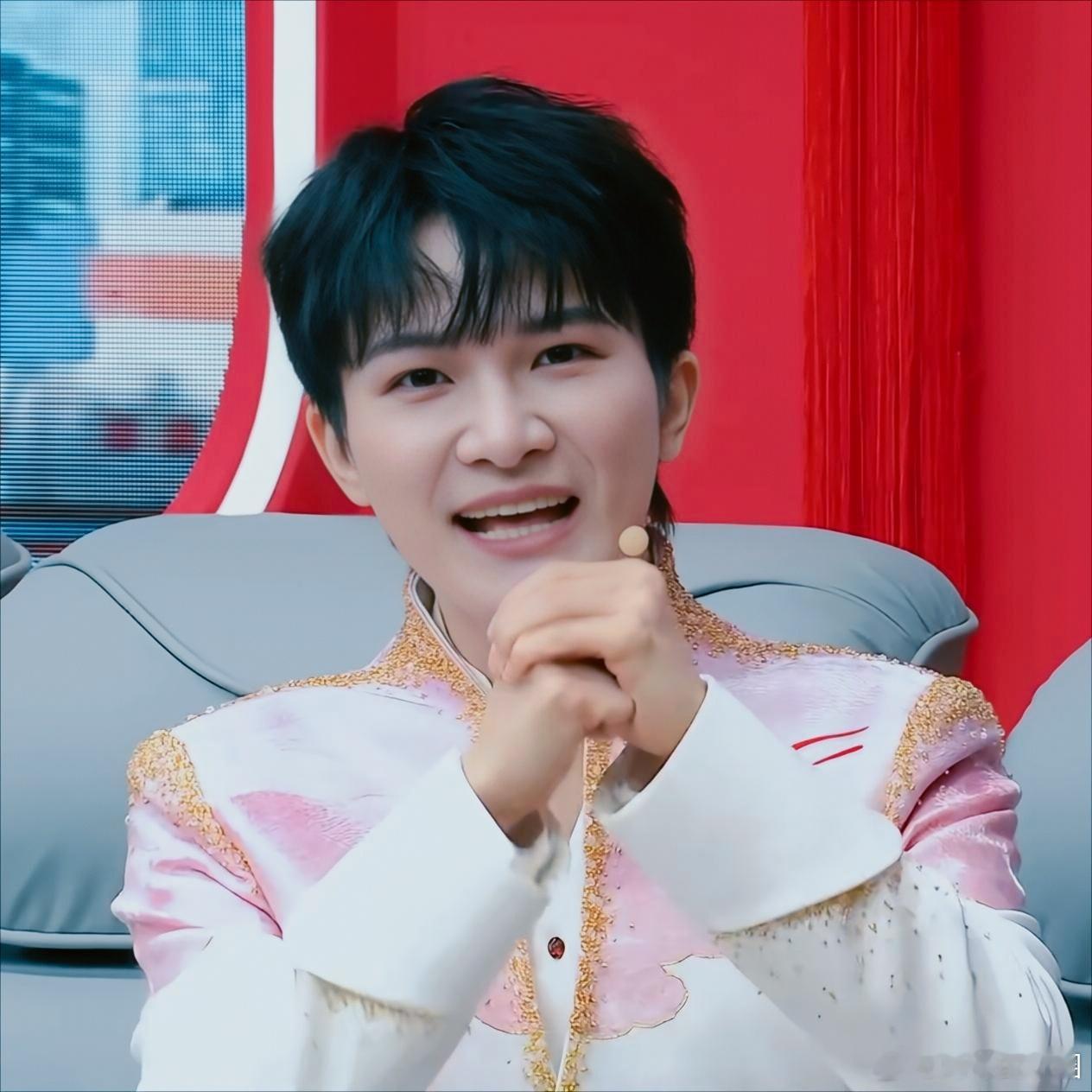 周深 ✨周深新歌接财运 ✨周深吉量演绎跨越海峡的奔赴 【小圈跟米子们说大年初七好