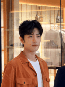 肖战这才是真空降肖战这人气，要不是顶流呢 