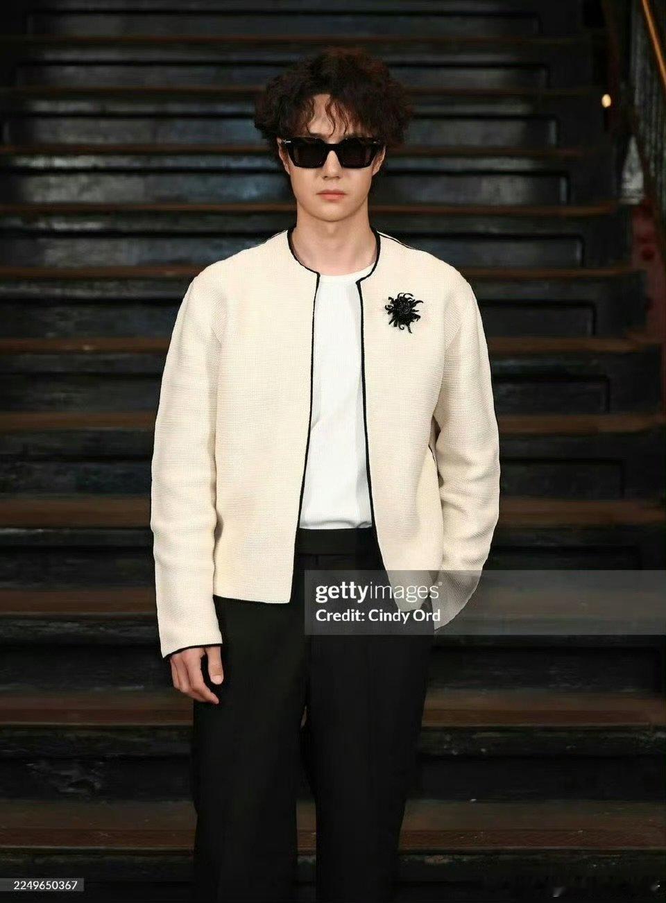 王一博纽约看秀g社生图状态好好！王一博纽约看秀g社生图 