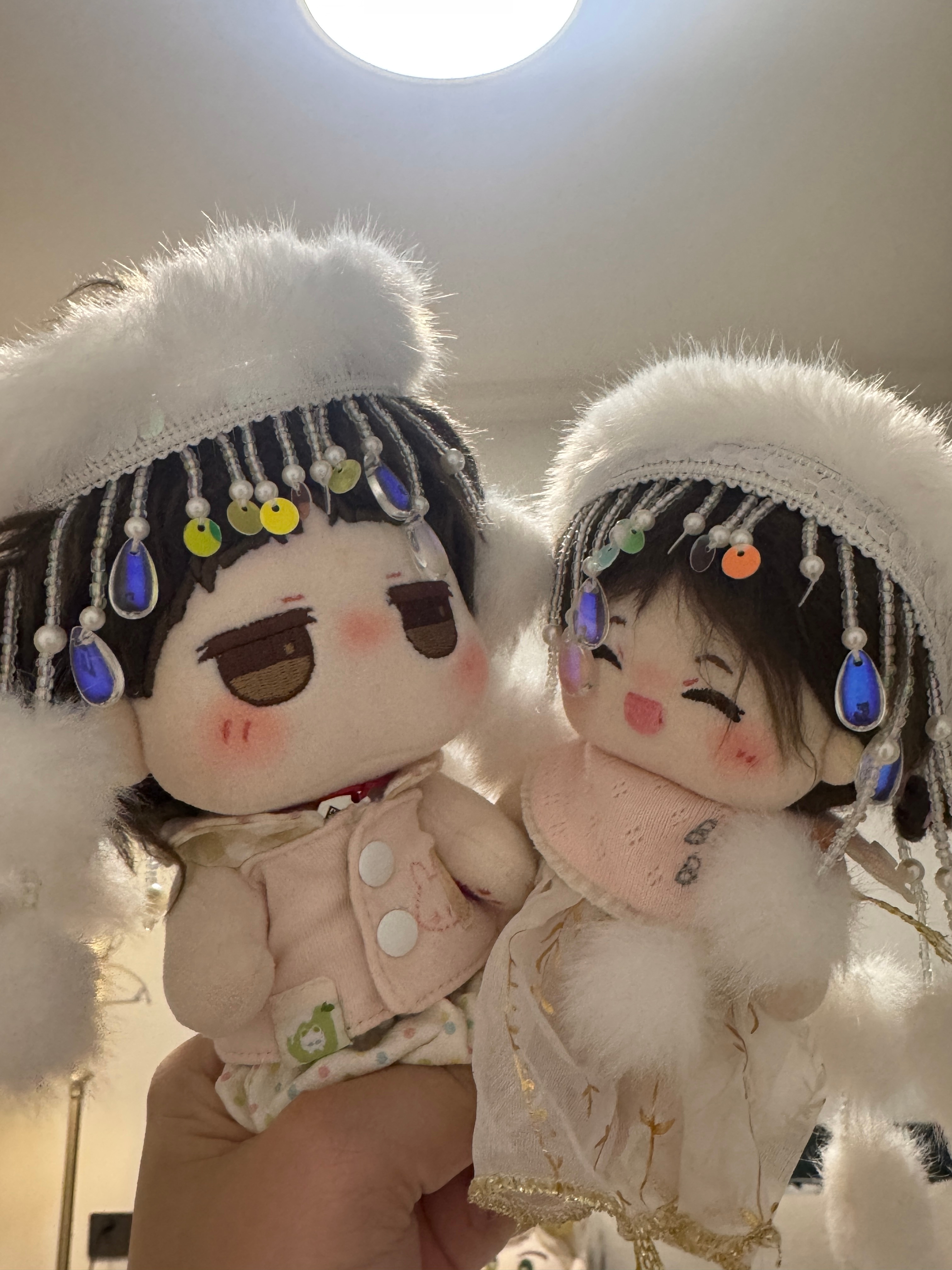 咪：圈圈哥哥 你戴不上哟[么么哒] ​​​
