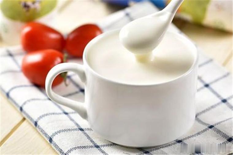 #健康食验计划##这个问题吃什么##健闻登顶计划# 【乳糖不耐受人群如何科学喝奶