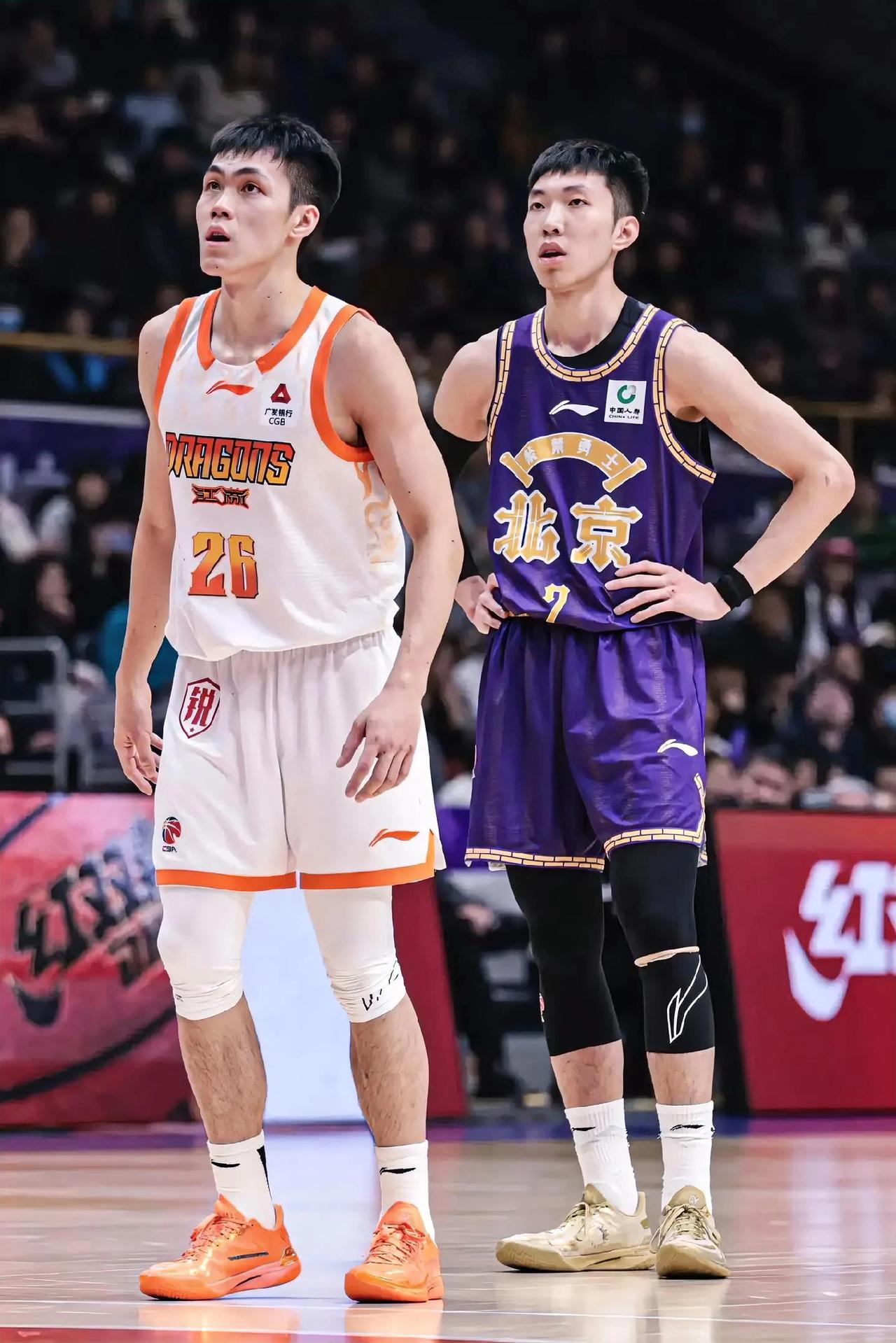 廖三宁VS庞峥麟，今晚这场广西后卫德比太有看头了！今晚CBA常规赛，北控客场挑战