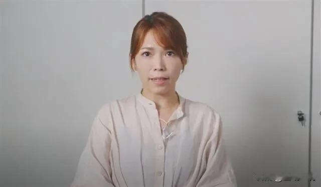 陈智菡批钟小平骚扰！四叉猫翻她“狂呼”纪录：男生要懂保护自己

国民党议员詹江村