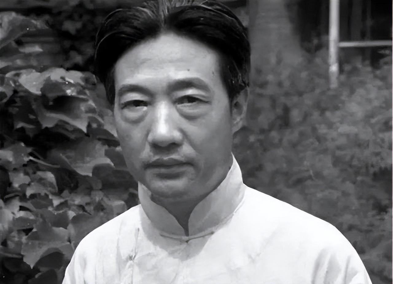 他因讨厌结发妻子，故意给儿子取个不吉利的名字，结果7年后成真
徐悲鸿是一位著名的