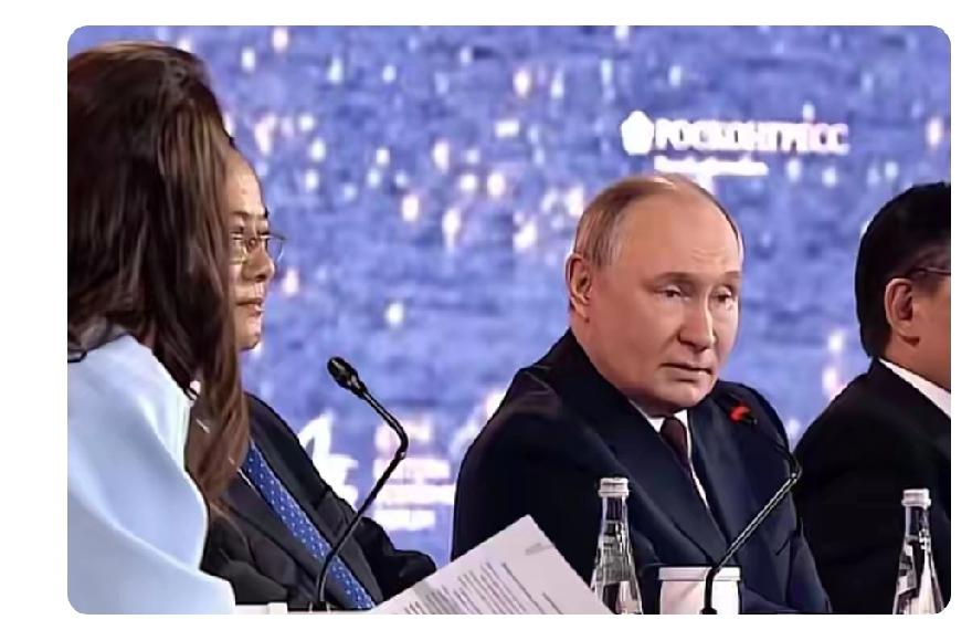 俄罗斯媒体这番话，看似在影射中国。但所谓“战略定力”被误读为软弱，这得辩证看。