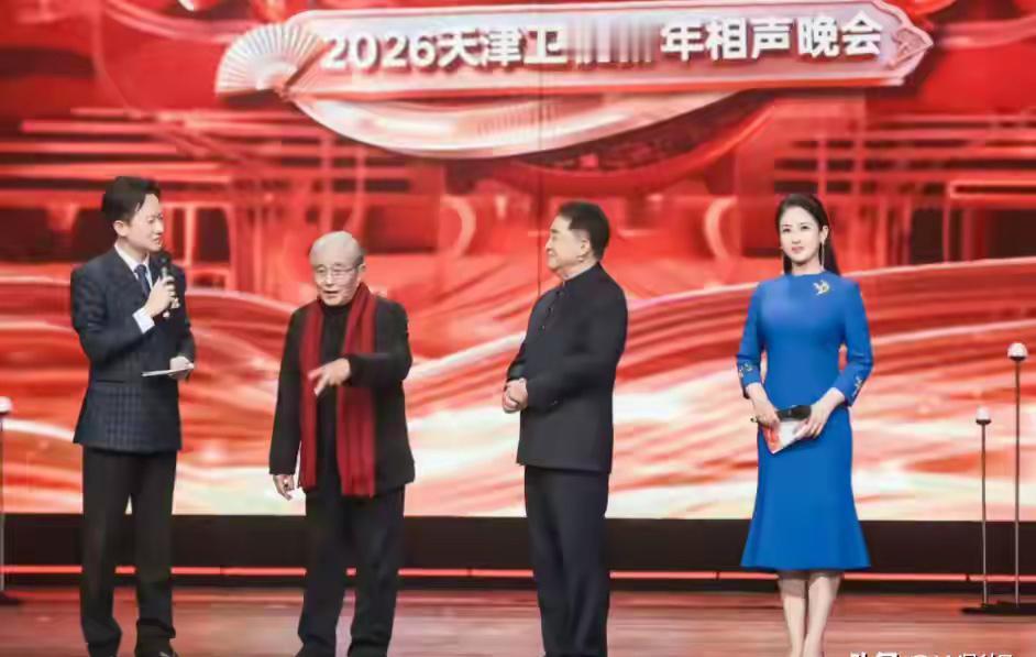 【著名相声演员姜昆镜头被剪，背后隐藏的含义引人深思，你怎么看？】
近日，著名相声