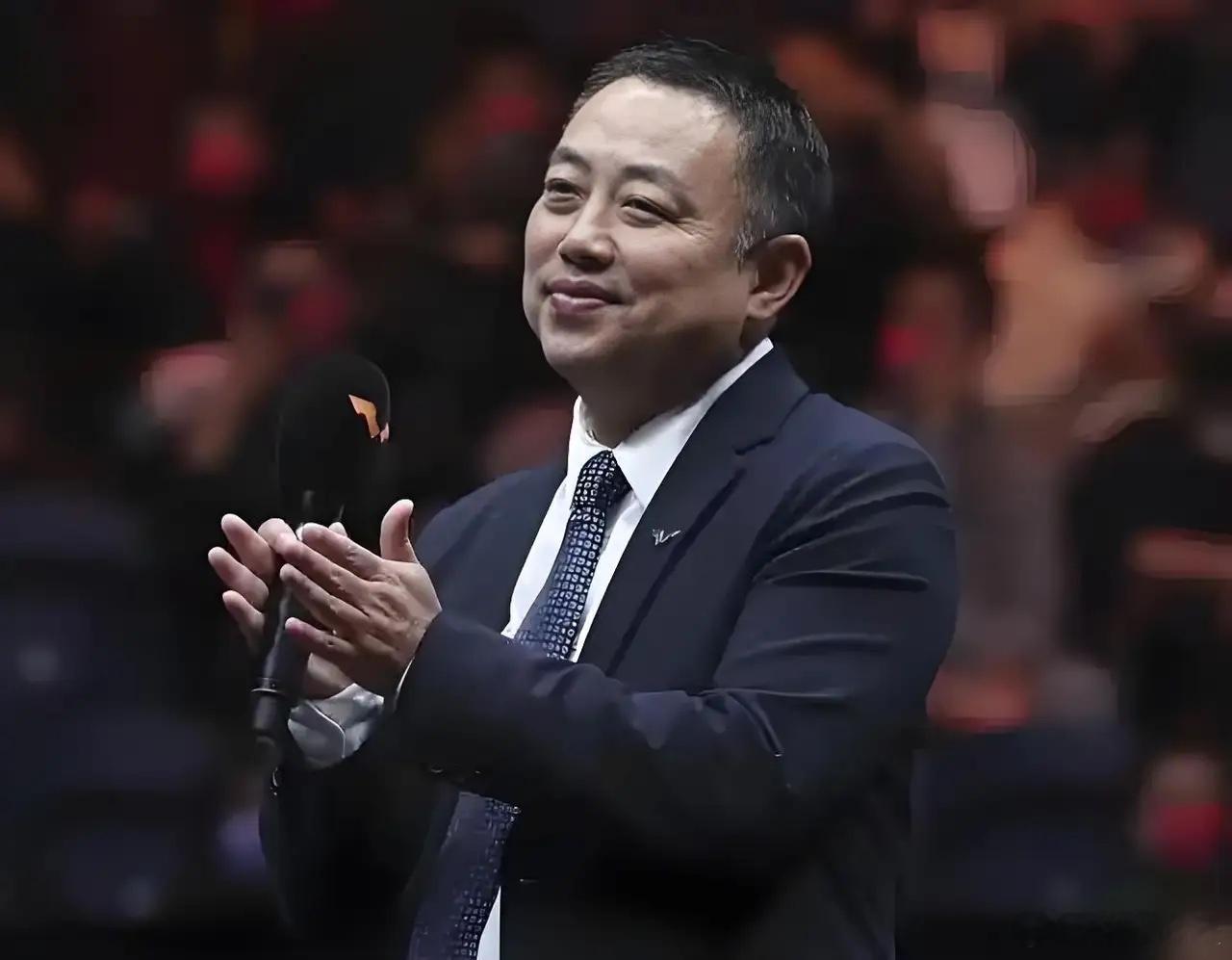 WTT的日子不好过了！香港总决赛，中国男单世界排名第一的王楚钦，半决赛伤退。中国