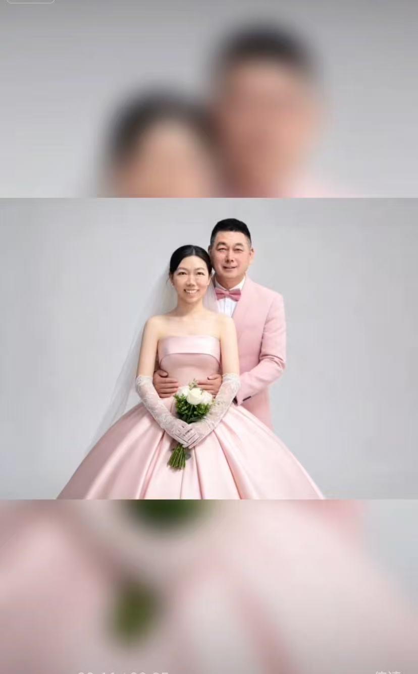 前阵子整理旧物翻到舅妈当年那条沾着机油的帆布围裙，忽然就懂了真心从来都不是靠嘴说