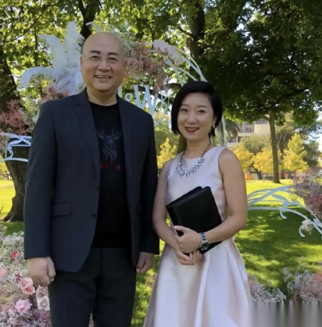 评论区有些人真的太过分了！这是陈丽华的孙女，有些人竟然撺掇两人在一起。这种想法别