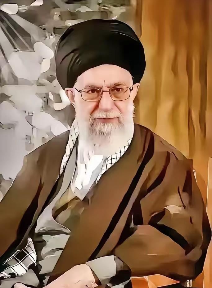 伊朗人口确实是一个谜。

说出来你可能不信，伊朗和咱们中国新疆的地盘大小几乎没差