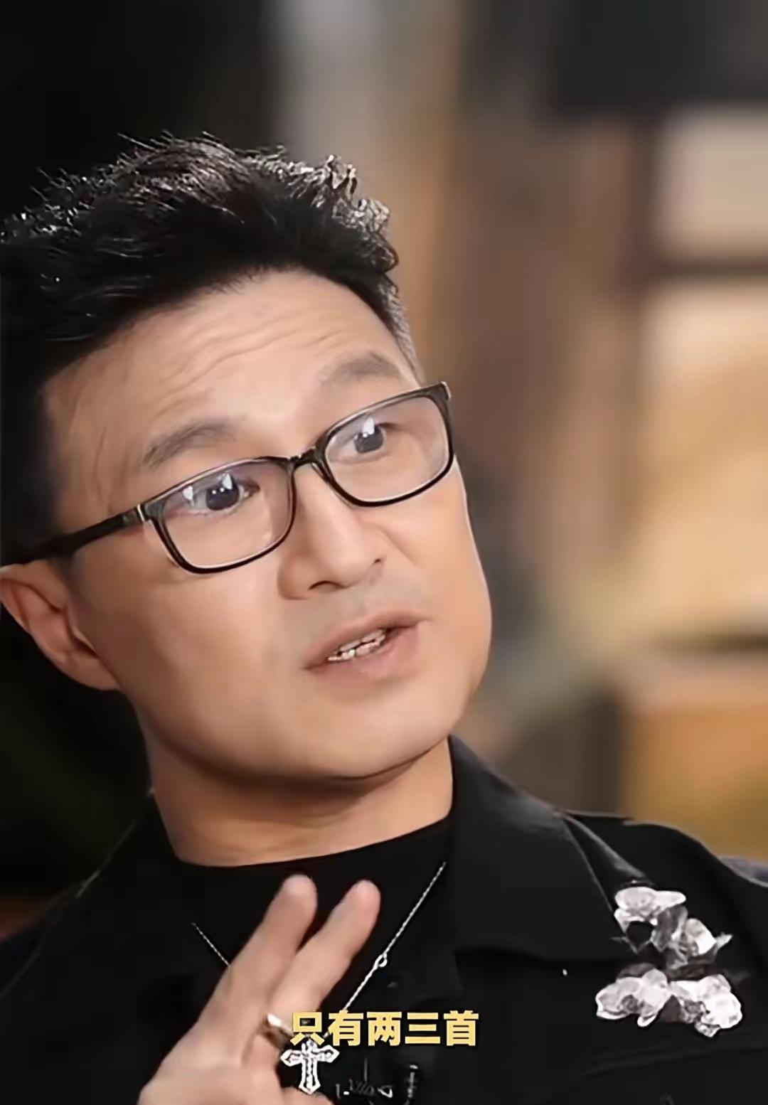 汪峰：写歌极致挑剔，感情亦是如此

很多人只看到汪峰的歌火遍全网，却不知道他的作