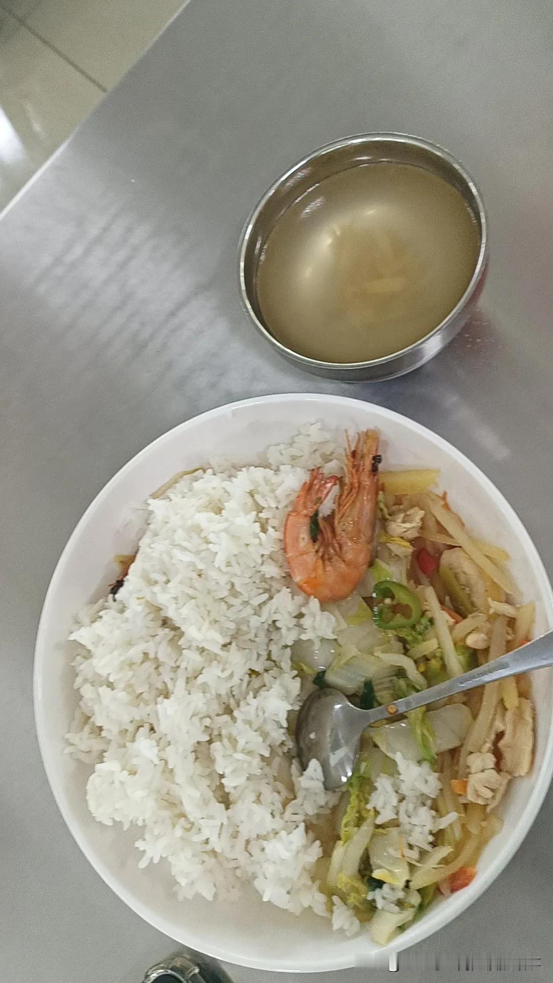 “发现一个扎心的真相”35岁以后，朋友越来越少，不是因为冷漠，而是我们开始自动筛