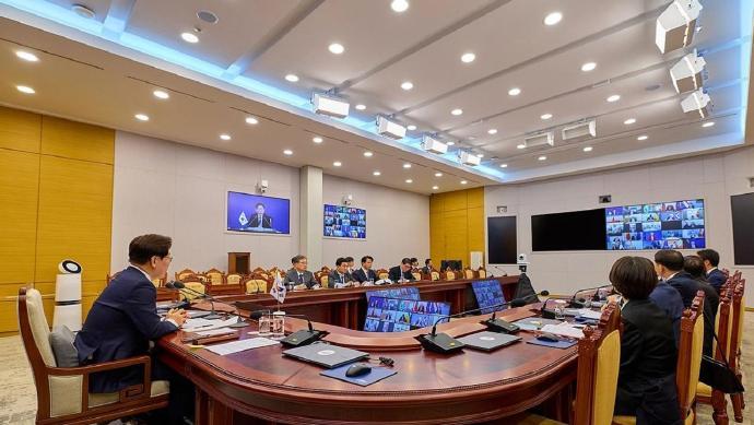 【韩国也想为霍尔木兹安全做出奉献】韩国对霍尔木兹海峡有何计划？

首尔方面表示，