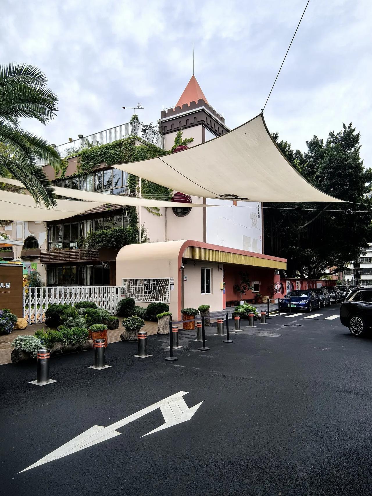 藏在小区里的童话城堡
——深圳南山机关幼儿园
记录我的2025 
深圳市南山区机