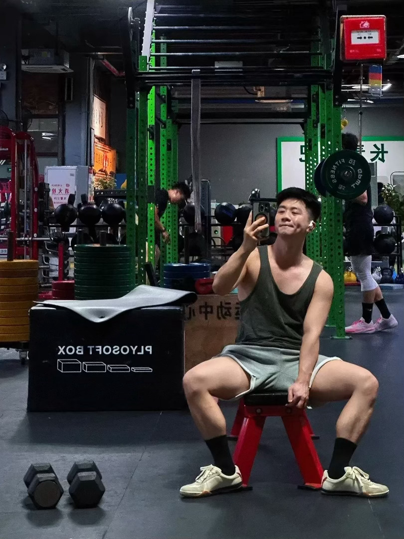 怎么这么多隐身访客？是前任们吗？这两天厦门真的热晕了。 