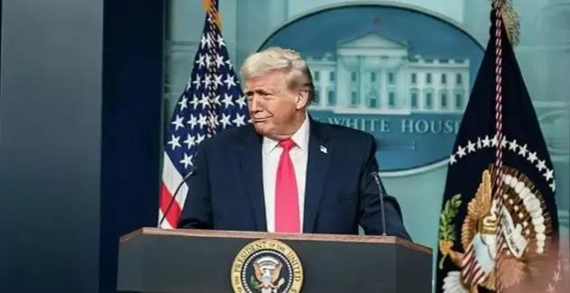 4月13日，美国宣布封锁霍尔木兹海峡，美军中央司令部对外放话，只拦截停靠伊朗码头