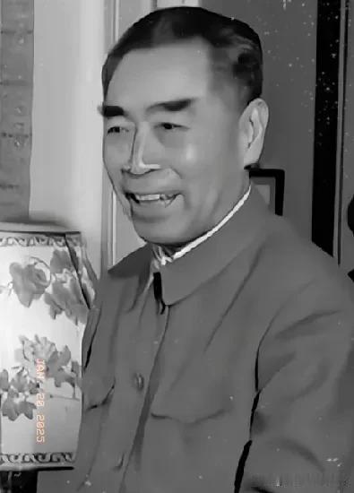 敬爱的周总理…