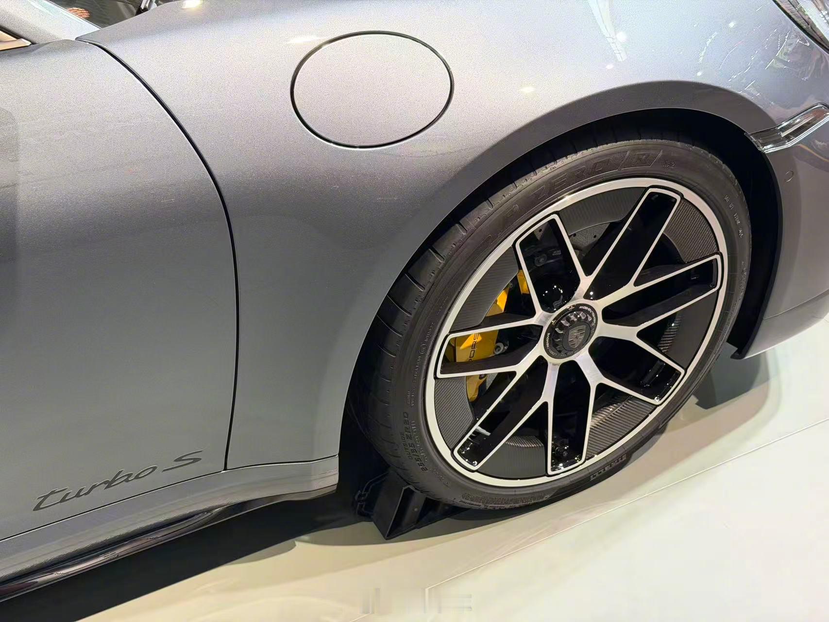 2026北京车展 保时捷展台是必须要打卡的～992.2 Turbo S来了，竟然