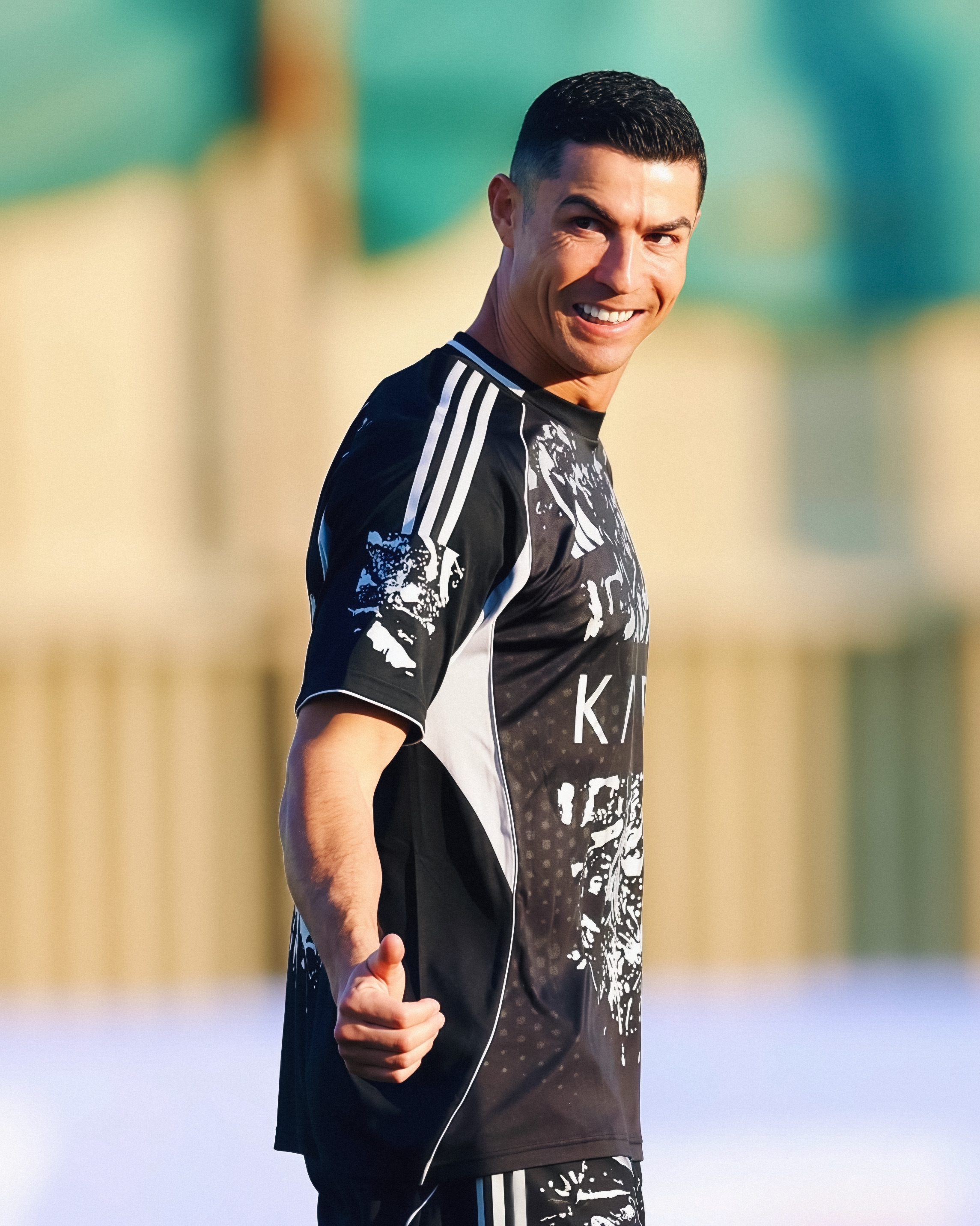 C罗C罗日常 🛑 胜利队的故事与队徽变更，原计划本周进行沙特联赛第十轮比赛，但