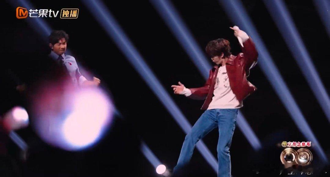 颜人中王赫野合伙骂醒我声生不息 清醒又沉溺的矛盾感，被颜人中王赫野唱得淋漓尽致！