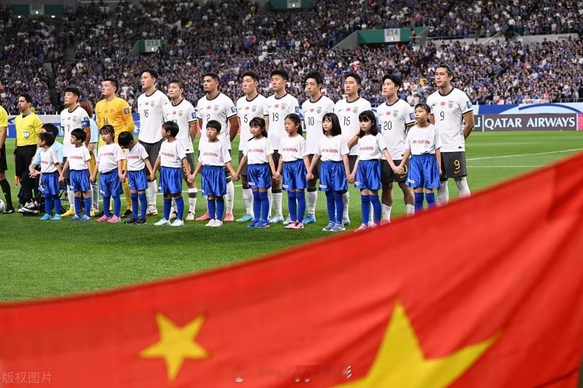 #国足0比7日本# 奥运会得了再多金牌，也抵不过国足0:7点输给日本的失落，国仇