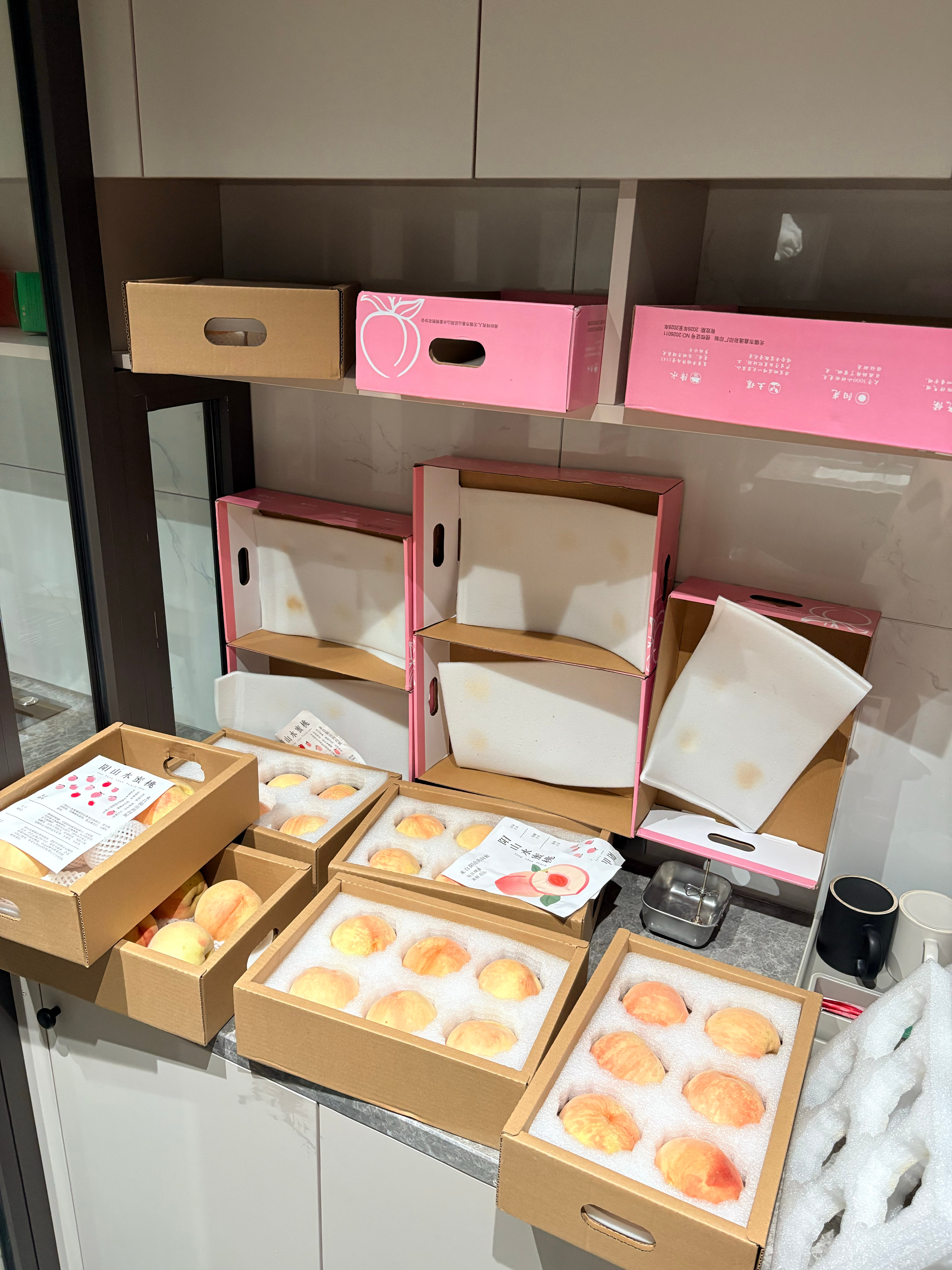 昨晚从龙王山下来，往前开了几十公里就困了，就近出高速找了个酒店过夜。要省150块