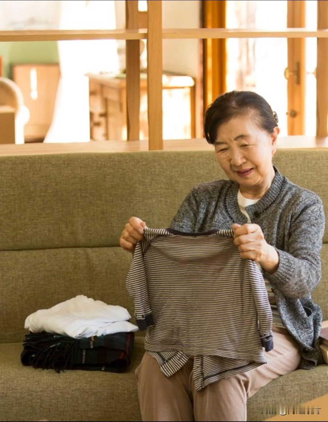 所以说呀，婆婆说话得讲究点情商，得讲究点艺术。张阿姨的儿子自打结婚之后，儿媳对她