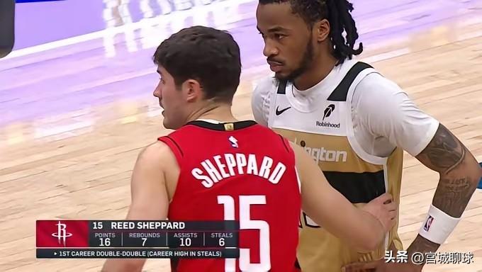 谢泼德完全可以首发，乌杜卡要给予充足的时间，相较于上个赛季的表现，本赛季可以说是