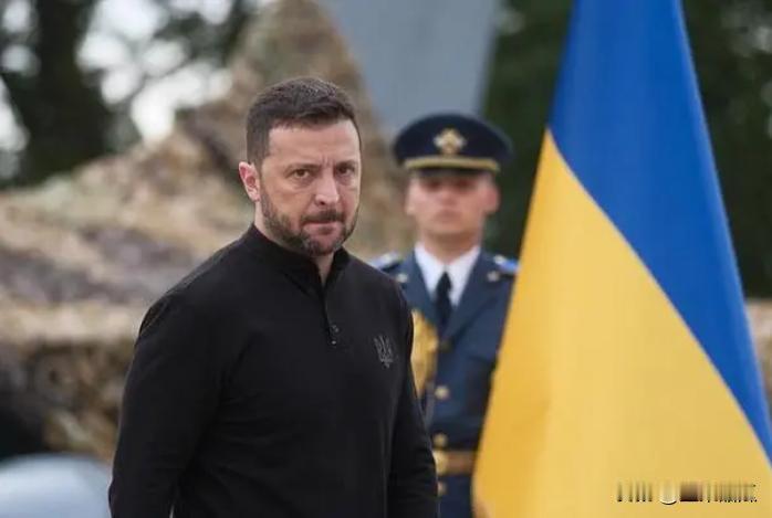 泽连斯基狼子野心。在欧洲理事会会议上，泽连斯基大言不惭的说，一旦俄乌危机结束，乌