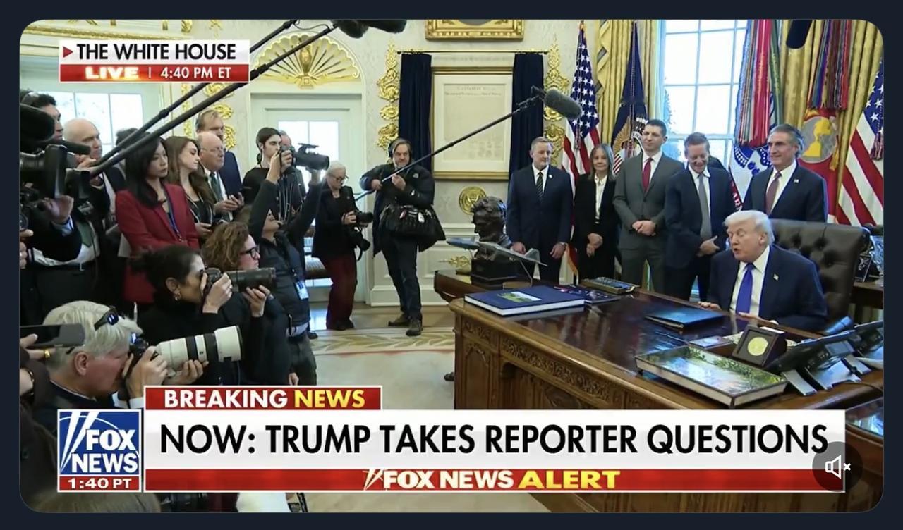 特朗普被问及是否希望美国检察官珍妮·皮罗放弃对美联储的调查时说：“她必须把调查进