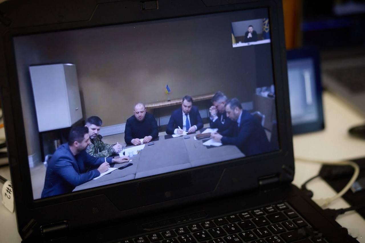 俄乌冲突 乌克兰方面的谈判越是艰难，泽圣对俄罗斯代表团就越是不满。“昨天的会议确