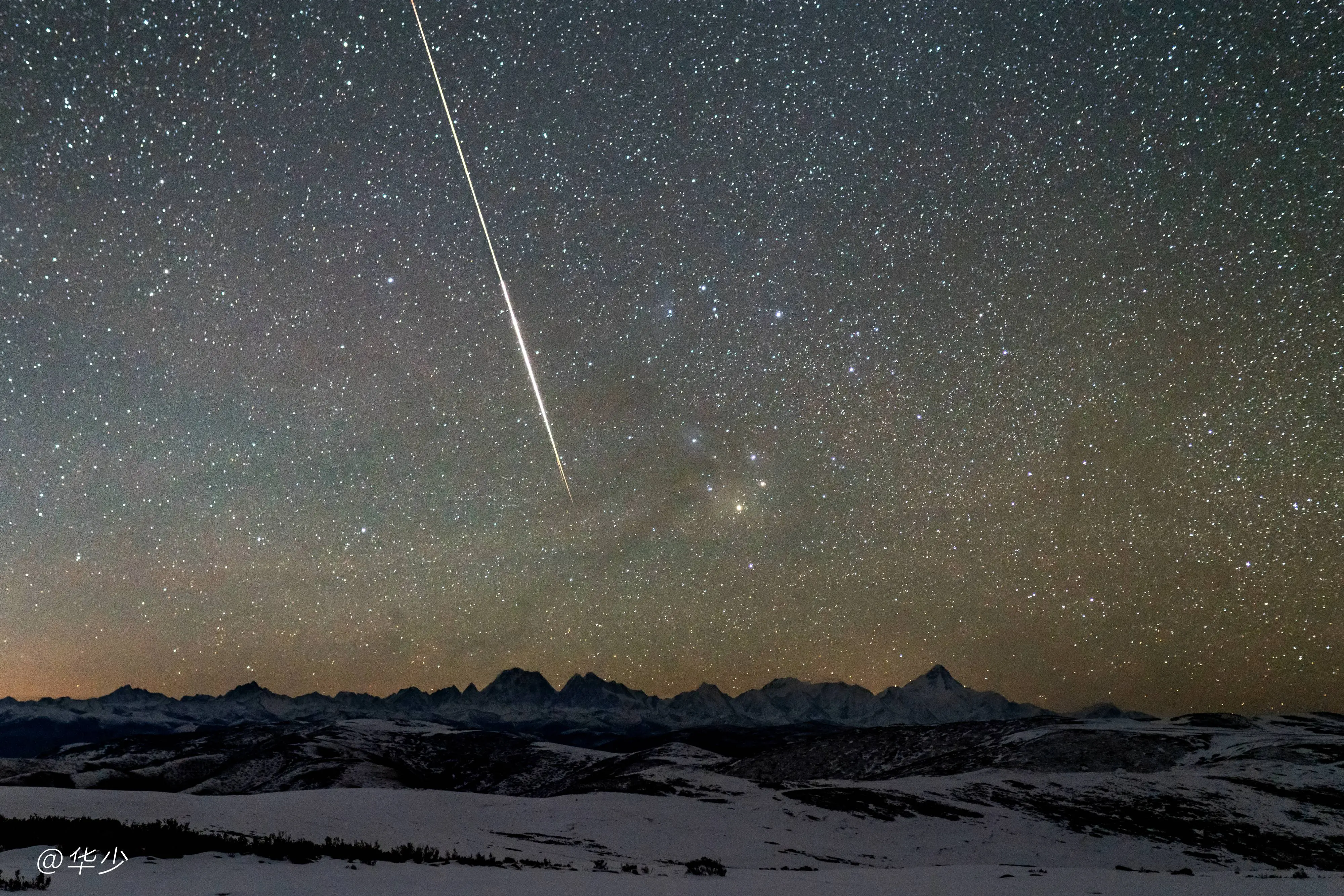 期待！4月23日天琴座流星雨将达到极大！。2026年4月23日，天琴座...
