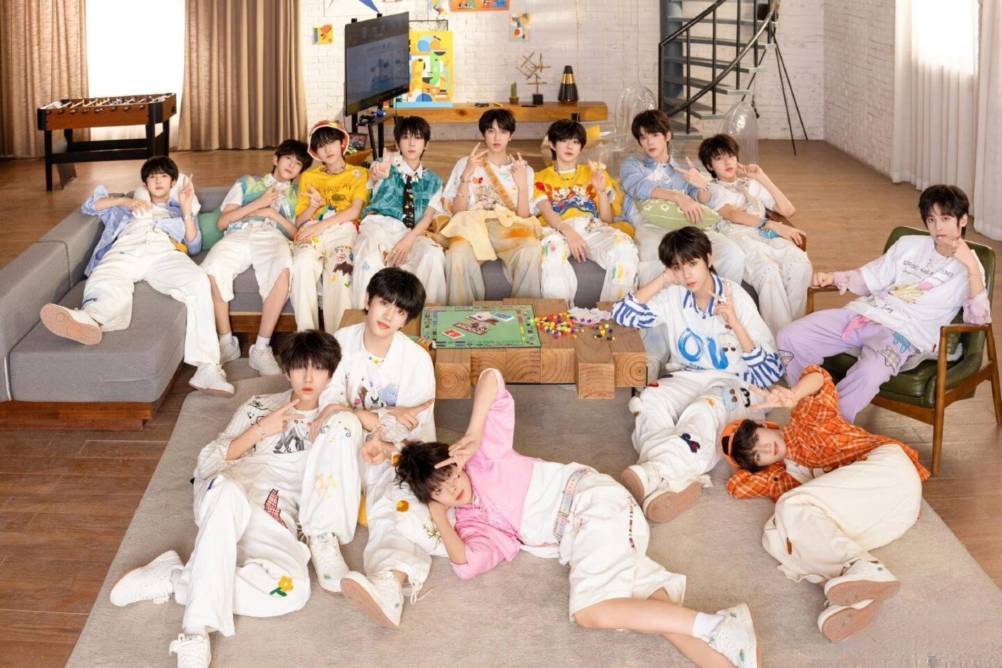 曝TF四代重庆飞北京 曝tf四代重庆飞北京🈶张桂源 张函瑞 王橹杰 左奇函 陈