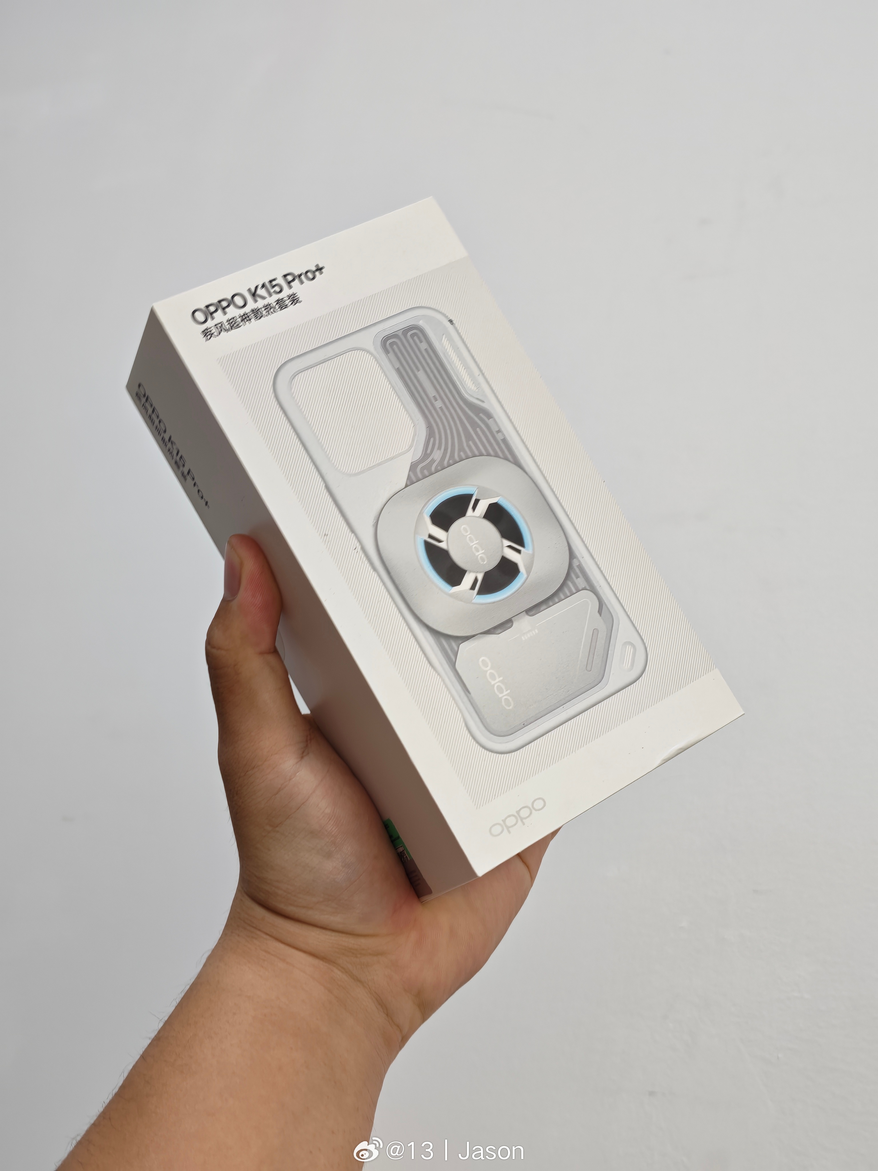 这次 OPPO K15 Pro 系列很有意思，这种有意思首先体现在「邀请函」上面