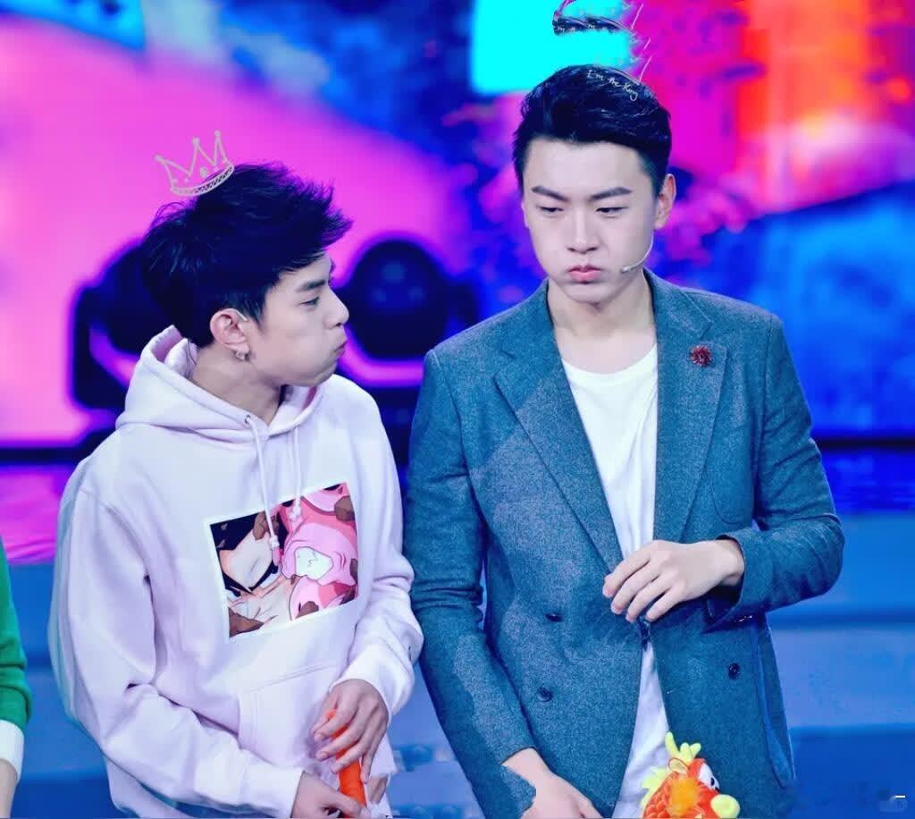  王青冯建宇：十年友情太好哭  王青这句“别影响冯建宇”，才是十年友情的顶配答案