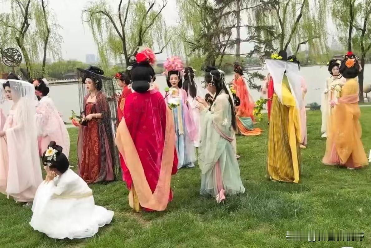 穿越千年的汉服盛会，感受古风之美！汉服盛景 汉服活动巡游 汉服走秀盛典 汉服文化