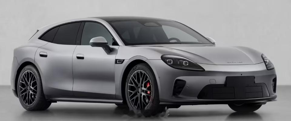 启境GT7 证件照大家觉得如何呢，底子好咋拍都好看2502kw电机，车长超5米，