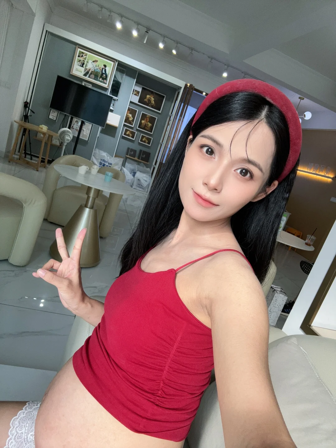 在28w🍒解锁人生限定照「是妈妈也是少女」🤰