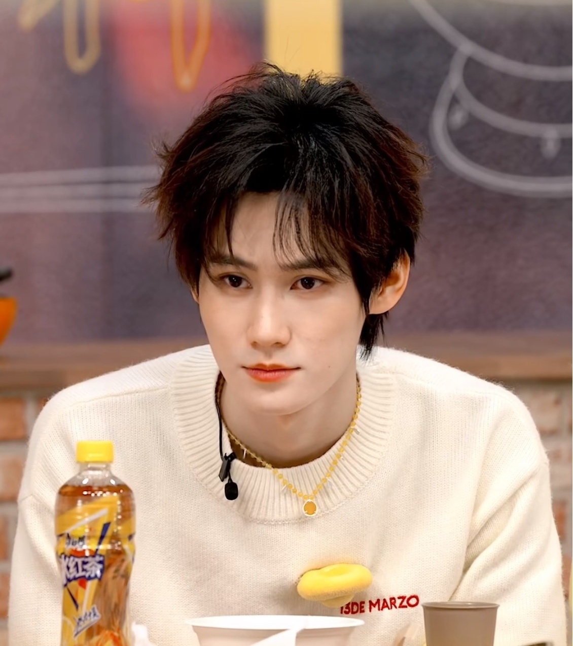 张真源[超话]  💚🐿️起舞歌升字字入骨☘️昂扬志气气场磅礴！☘️【青年歌舞