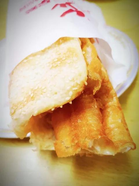 波澜壮阔一鸣惊人的挣快钱时代过去了，默不作声细水长流的笨功夫日子到了。

有一门