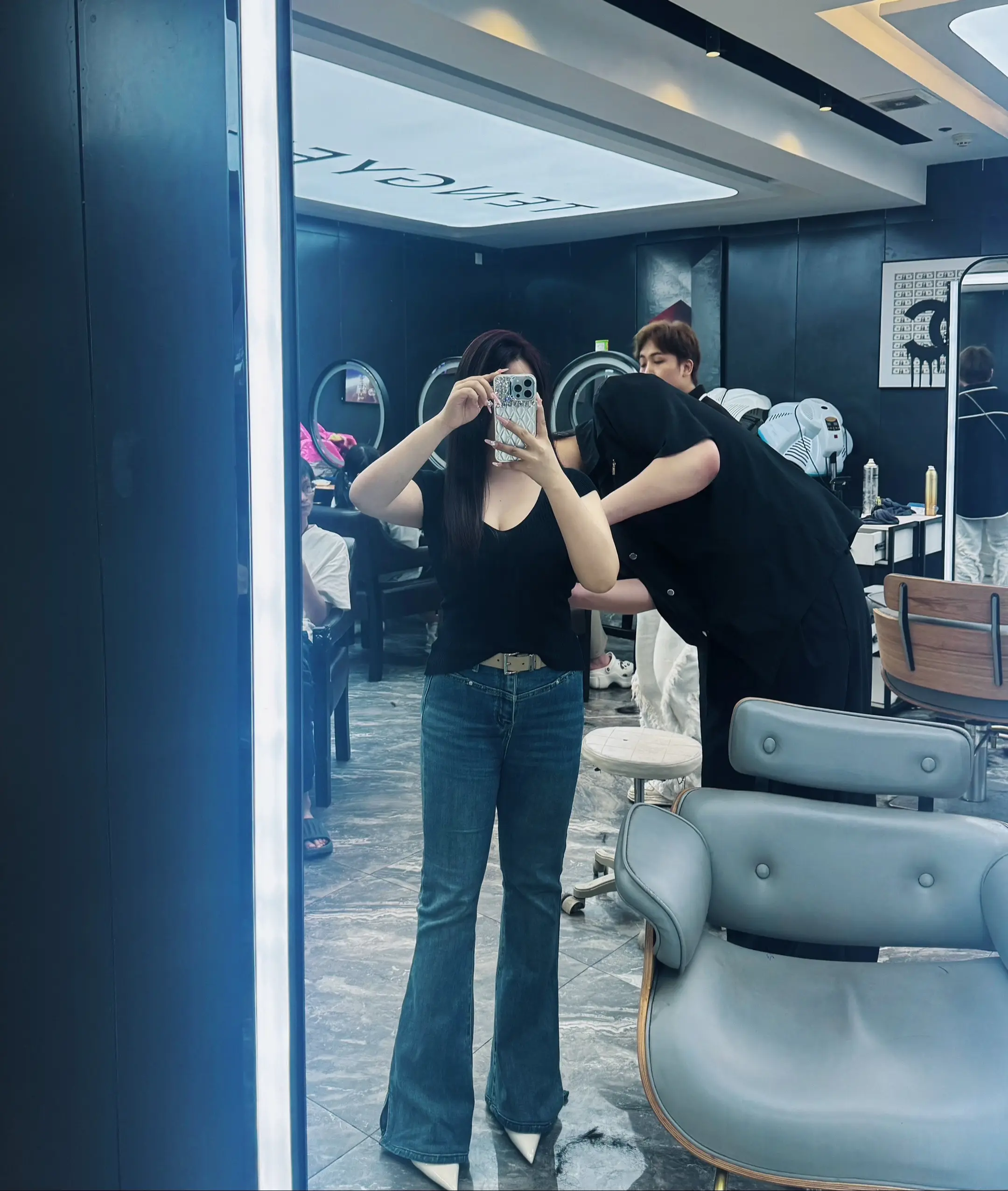 剪掉三千烦恼丝