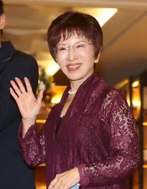 国台办7月15日正式宣布！ 中国国民党前主席洪秀柱将再次回访大陆。 消息一出，关
