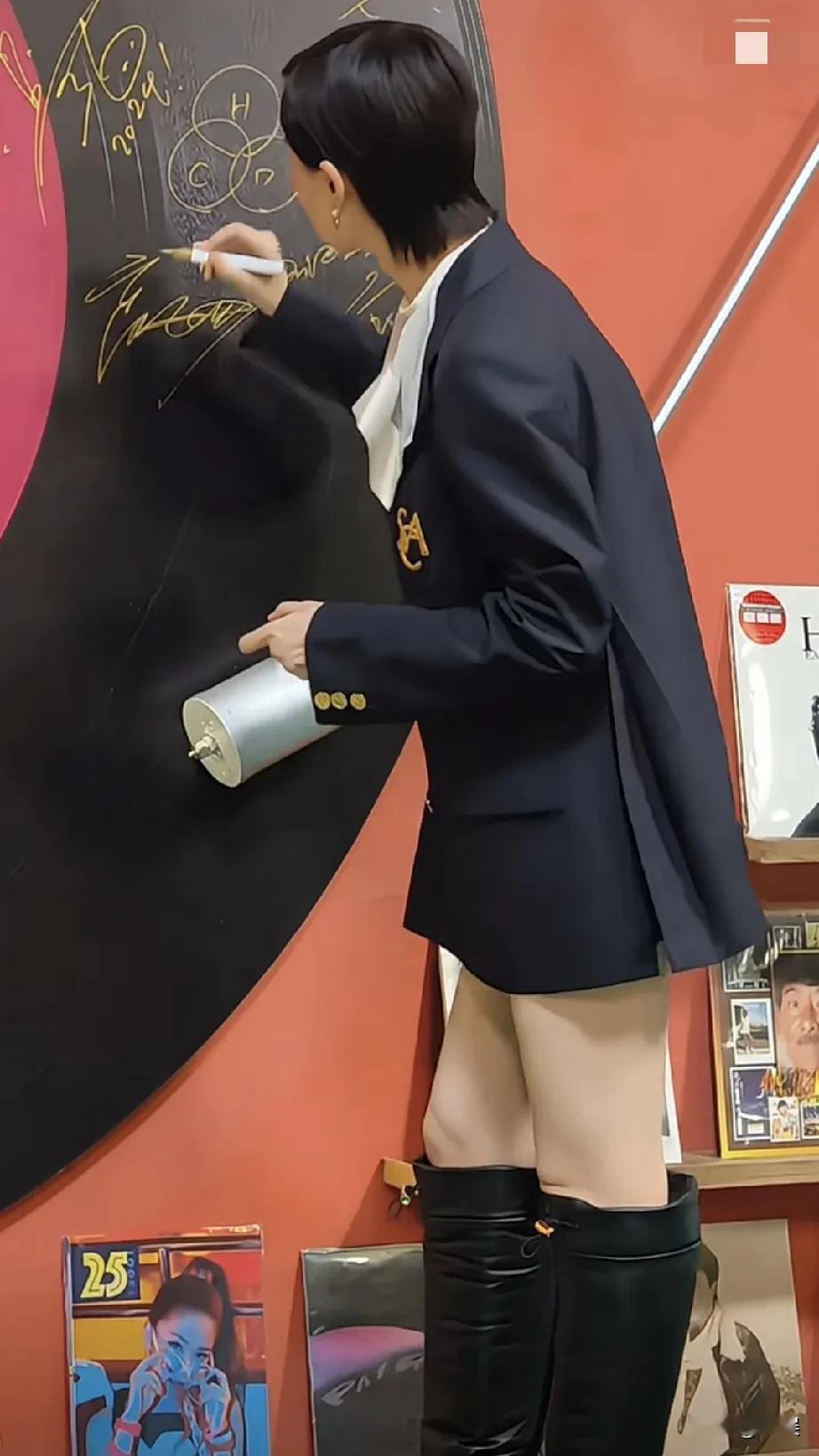 李宇春