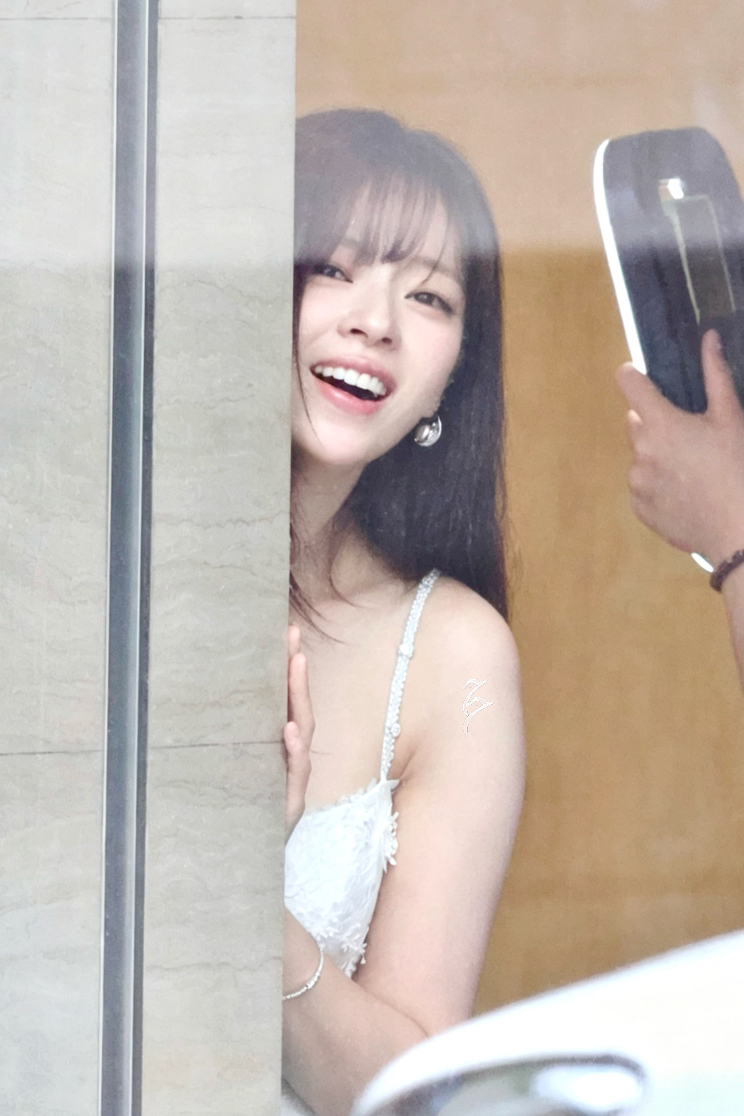 俞定延🪽特别女神的一组…近期的～美成这样唯有服气了
