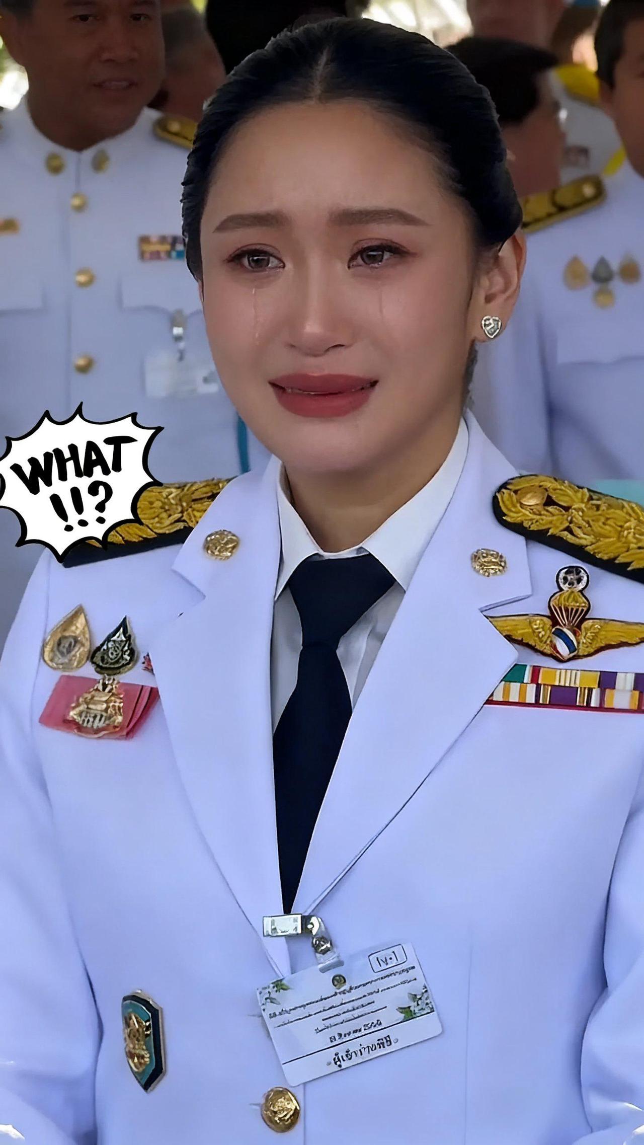 就在刚刚
泰国突然宣布了

9月18日泰国新政府拟采取措施稳定泰铢汇率。（新浪财