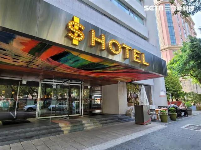 据台媒，汪小菲以大S命名的酒店，之前更名成和现任妻子马筱梅名字有关的 “美憬阁”