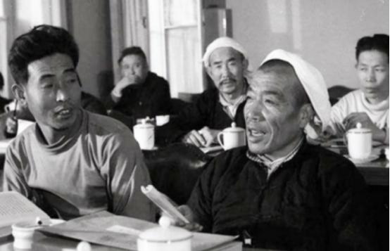 陈永贵当上副总理后，住在钓鱼台国宾馆，但毛主席让他搬出去，不要住在钓鱼台，是什么