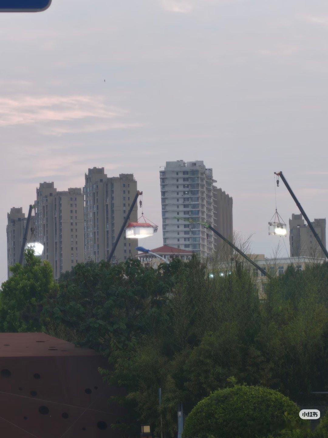 十日剧组的标志性建筑，终焉的太阳