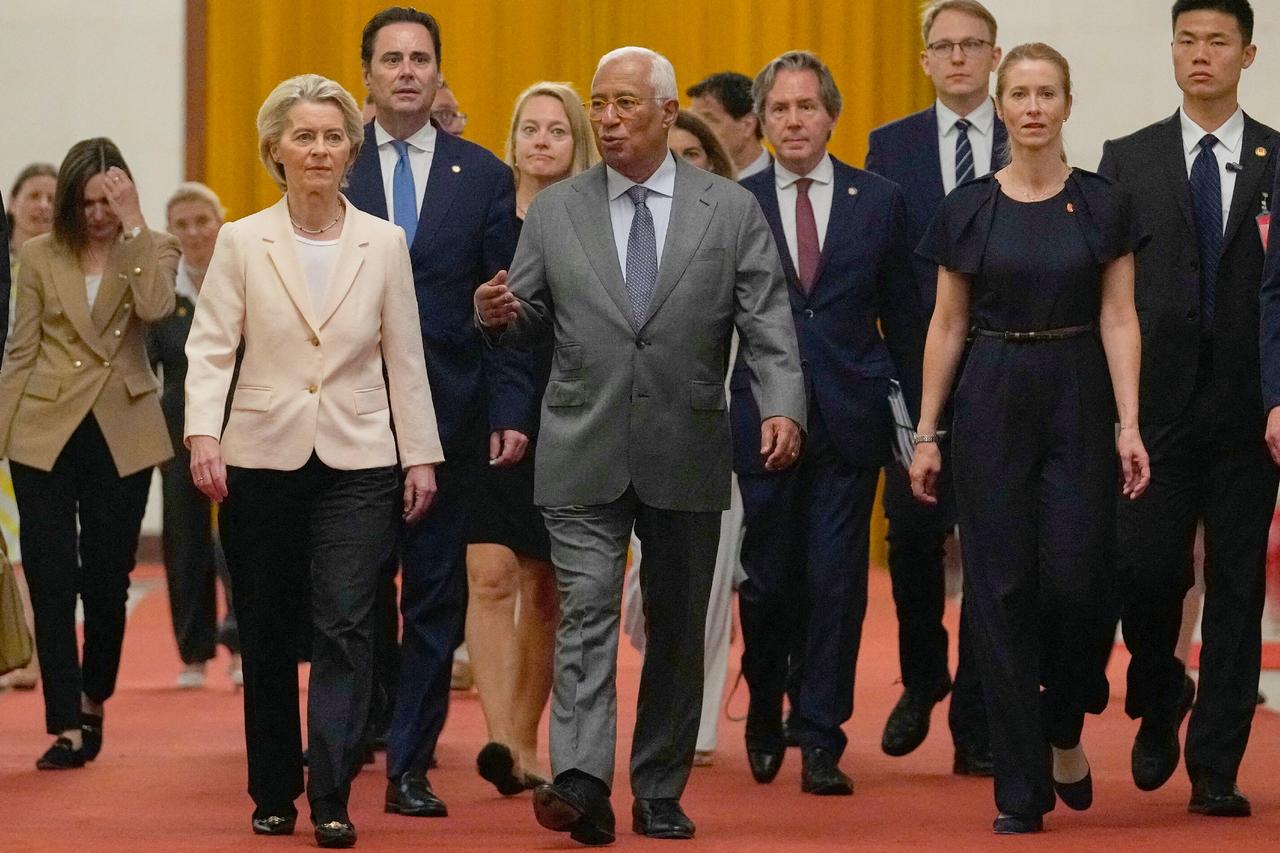 北约秘书长吕特26日在欧洲议会回答议员提问时，说了一顿让欧洲人扎心的话：欧洲无法