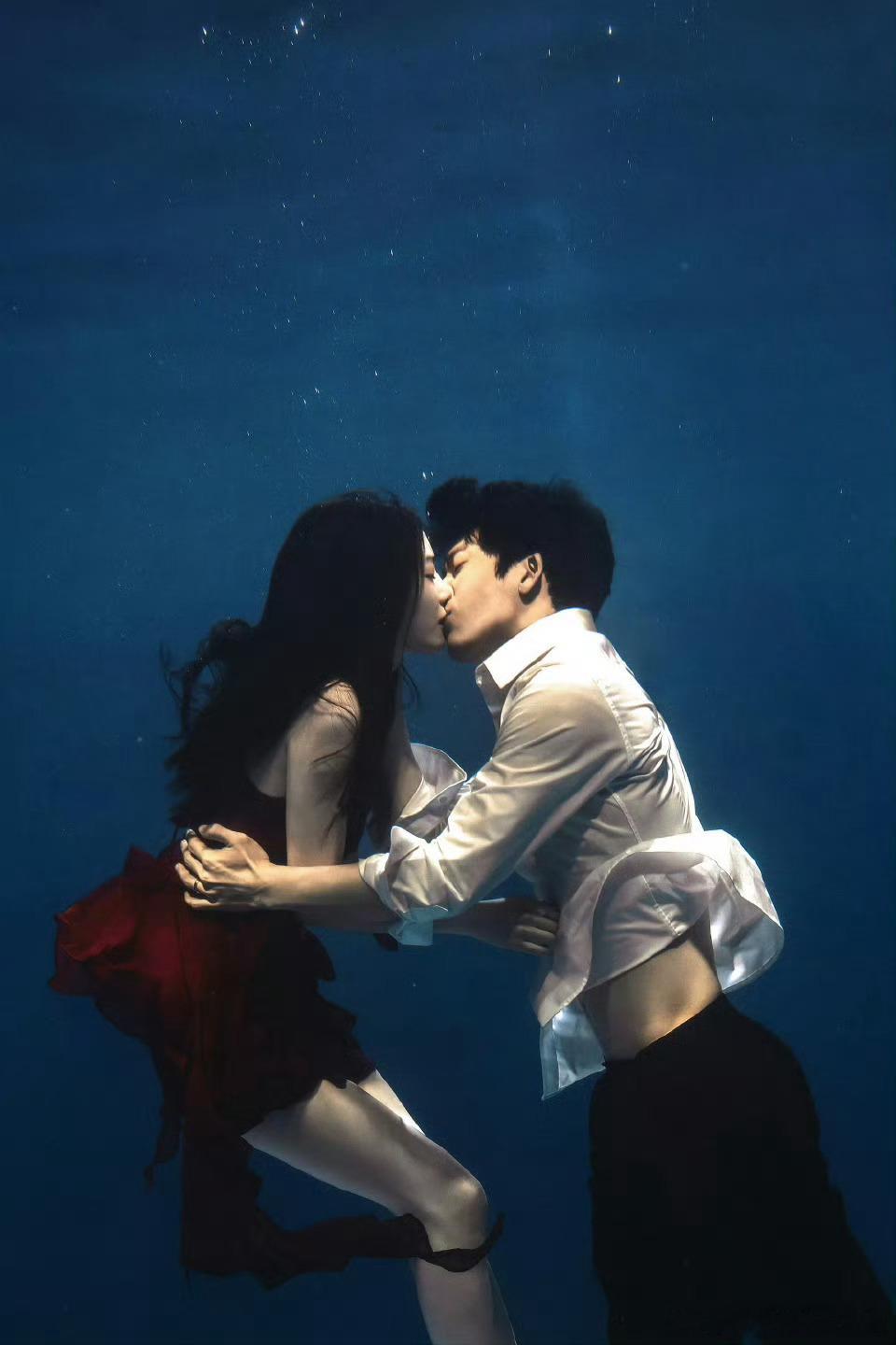 蔡文静没火是真的可惜了…… 